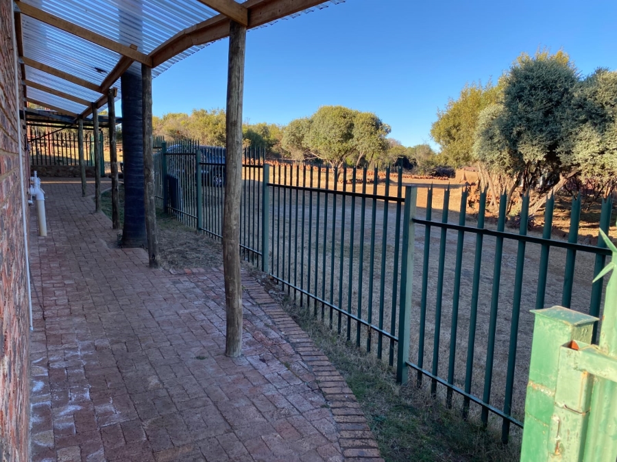 5 Bedroom Property for Sale in Koster North West